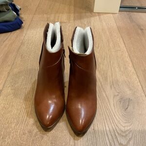 Brown Carlos boots